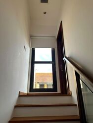 Holland Link (D10), Terrace #583606201